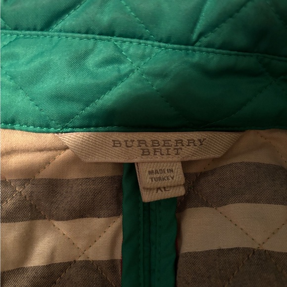 Green Burberry Quilted Jacket - Picture 10 of 12